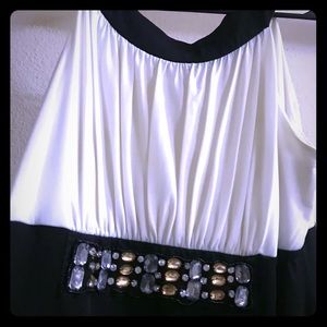 ✨🖤Gorgeous Knee height Dress!!!✨🖤